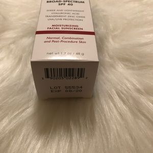 Elta MD Broad Spectrum Sunscreen SPF 40 Brand New